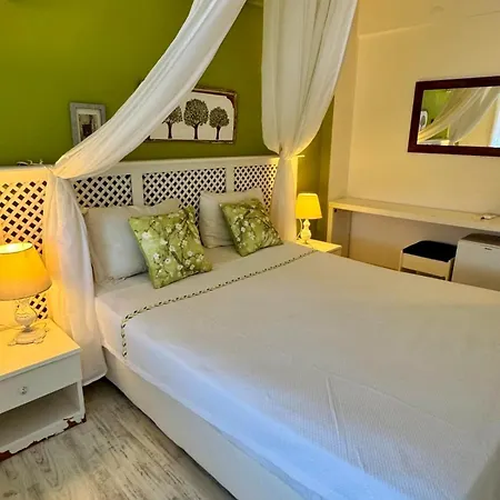 Mon Ilica Hotel Cesme
